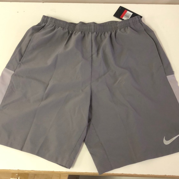 Other - Gray Nike Shorts Size L (J462)